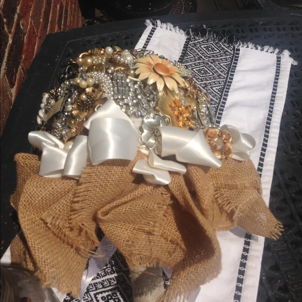 Custom Handmade Brooch Bouquet